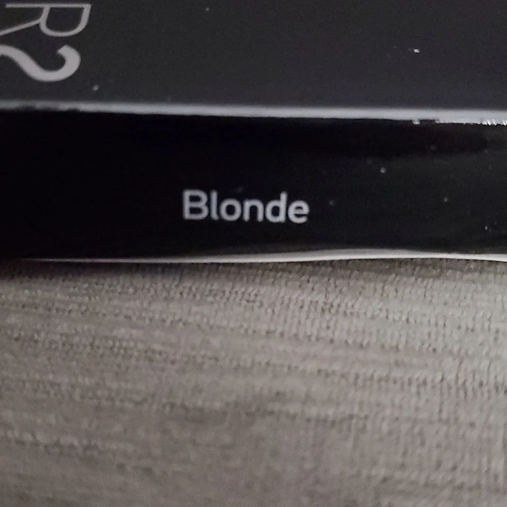 Wunder2 wonderbrow D-fine brow liner & gel